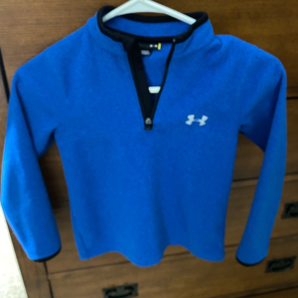 Boys Under Armour fleece 3/4 zip pullover